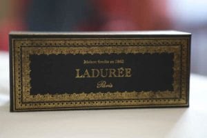 Laudree-Macaron-Box Laudree-Macaron-Box