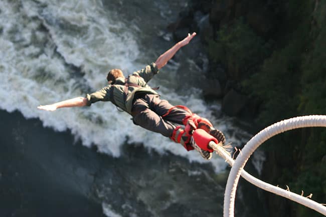 Bungee Jumping at Victoria Falla_KHASafrica Bungee Jumping at Victoria Falla_KHASafrica