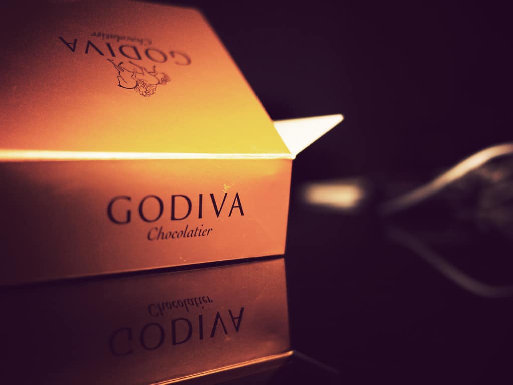 GODIVA-Box-by-Daniel-Go GODIVA-Box-by-Daniel-Go