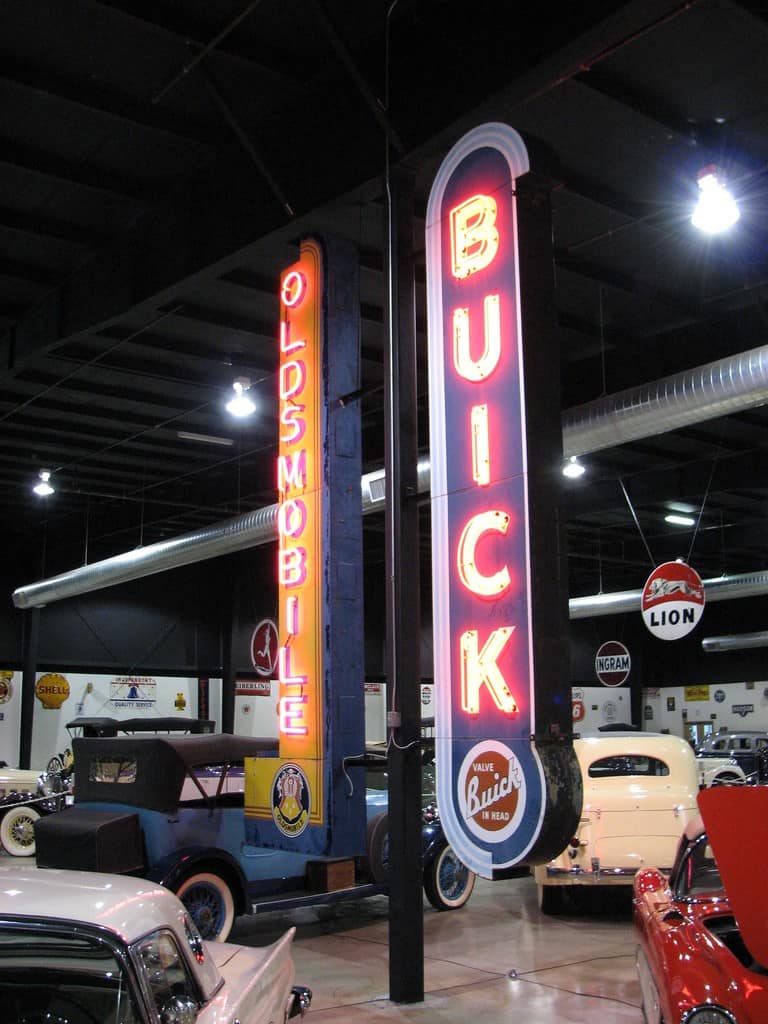 Tupelo Automobile Museum Tupelo Automobile Museum