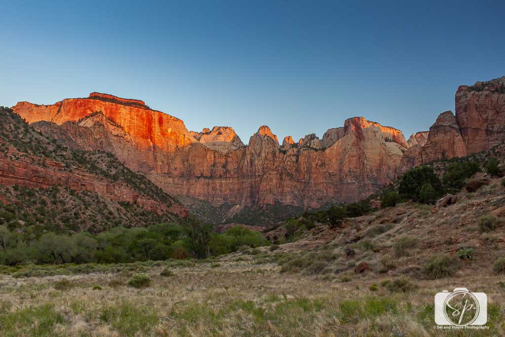 Sunrise-in-Zion-National-Park-Utah-USA Sunrise-in-Zion-National-Park-Utah-USA