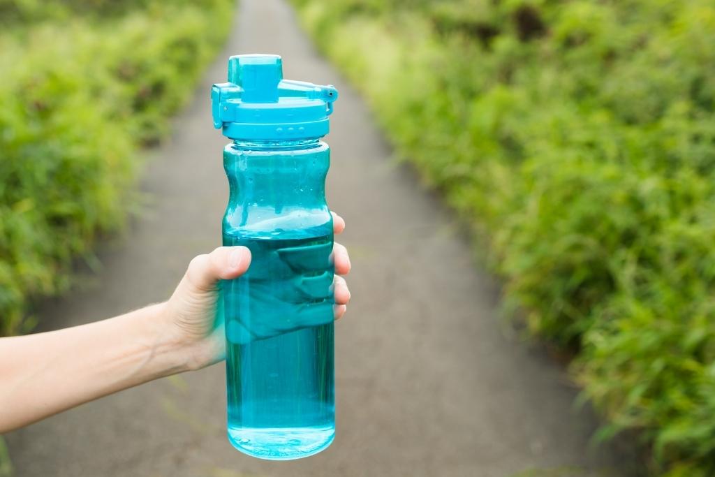 travel water bottle
